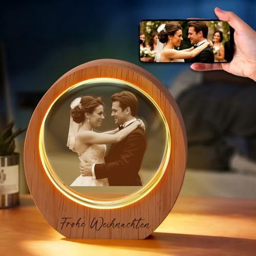 Personalisierte 3D-Kristallkugel mit Bild & Gravur, Individueller Kristall-Fotorahmen mit Holzständer als Geschenk für Familie, Haustiere, Paare, Weihnachten und Jahrestag (Oval)