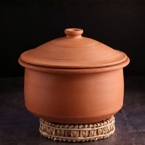 Swadeshi Blessings Fatto a mano Esclusiva gamma Kadai/Mud Handi/Mitti Ke Bartan/Clay Pot per cucinare e servire con coperchio (con specchio lucido) + supporto per foglie di palma (5 litri)