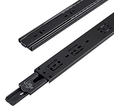 Guide per cassetti Guide per cassetti resistenti Guide for cassetti Push to Open Guide for cassetti con rotelle da 45 mm Guide for cassetti con montaggio laterale con cuscinetti a sfera Guide for arma