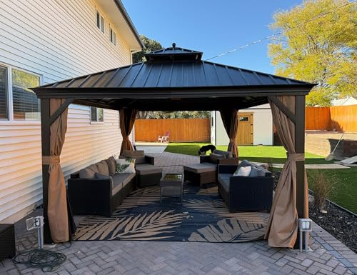 PURPLE LEAF Tonnelle de Jardin Exterieur 4,85 × 3,65 m Pergola Alu, Bronze | Touche vintage, Résiste 17,9 m/s, Installation rapide, Gouttière intégrée, Moustiquaire 260 g/m² et rideaux, Fait pour tenir