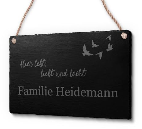 Schöne Schiefer Türschilder für die Haustür mit Gravur | Schiefer-Schild mit Kordel zum Aufhängen in ca. 22x14 cm gravierte Namensschilder Klingelschilder mit Namen oder Texten Herzlich Willkommen