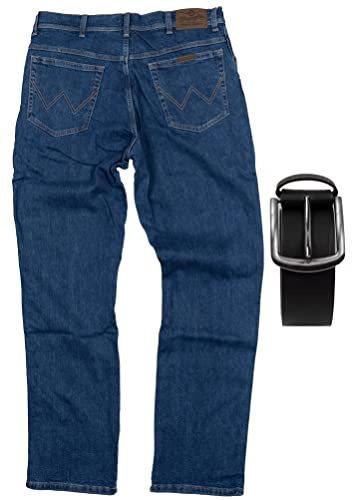 Regular Fit Wrangler Stretch Herren Jeans inkl. Texas Gürtel (Darkstone, W34/L30)