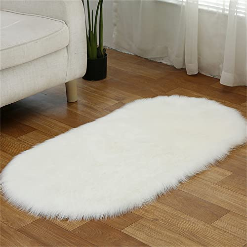 Tomifine Faux Sheepskin Rug, Soft Fluffy Fur Area Rugs for Living Room Bedroom Floor Sofa Chair Shaggy Carpet Non Slip Washable (50x80cm,White)
