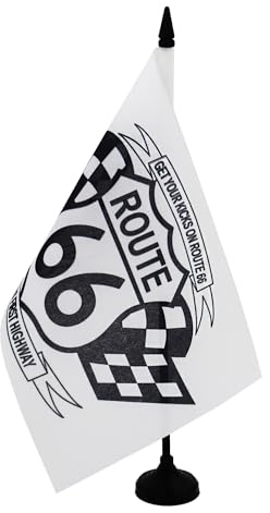 AZ FLAG Drapeau de Table Route 66 Noir et Blanc 21x14 cm Socle Plastique | Usage intérieur Drapeau de bureau de la Road 66 aux Etats-Unis finition cousue et bords renforcés polyester 100D