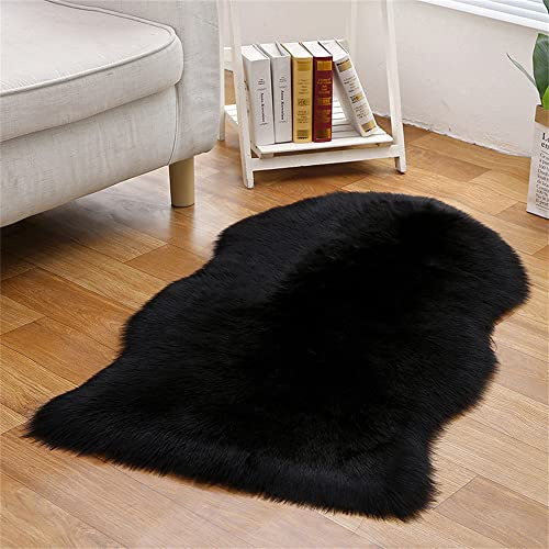 Tomifine Faux Fur Rug Fluffy Shaggy Area Rugs Sheepskin Carpet Soft Chair Cover Seat Pad for Bedrooms Living Room Kids Rooms Decor (50 x 80 cm,Black)
