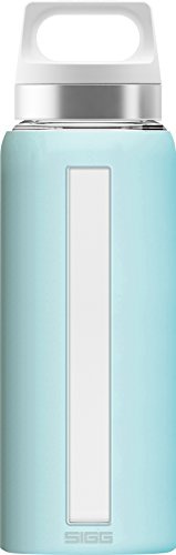 SIGG Dream Glacier Trinkflasche (0.65 L), schadstofffreie und hitzebeständige Trinkflasche, auslaufsichere Trinkflasche aus Glas mit Silikonhülle, 7.6 x 7.6 x 24.4 cm