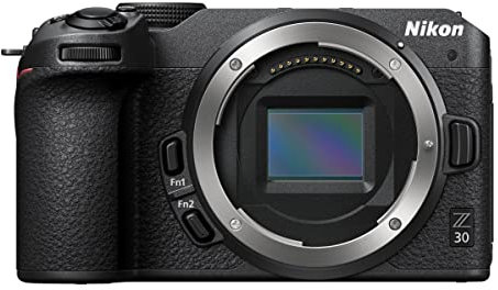 Nikon Z30 Body + Lexar SD 64 GB 800x Fotocamera Mirrorless, CMOS DX da 20.9 MP, LCD Angolazione Variabile, Registrazione fino a 125min, Video 4K, Nero [Nital Card: 4 Anni di Garanzia]