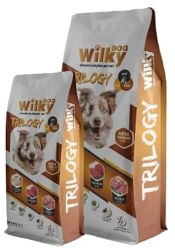 Wilky Dog Trilogy, Crocchette per Cani con Manzo, Pollo, Maiale e Cereali, 15 kg, Polpa di Barbabietola, con Estratto di Yucca schydigera, Estratto di Castagna, Alga Spirulina