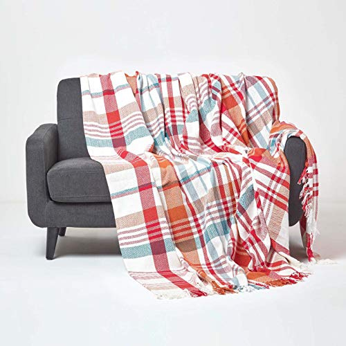 Homescapes extra große Tagesdecke Falun aus 100% Baumwolle, rote Wohndecke mit Tartan-Muster, kuschelig weicher Chevron-Überwurf mit Fischgrätenmuster, Übergröße 225 x 360 cm