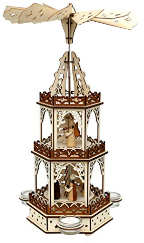 Holz Teelichtpyramide in Natur/braun mit 3 Etagen, für 3 Teelichte, L/B/H: 19 x 16,5 x 42 cm, Motiv: Heilige Familie.