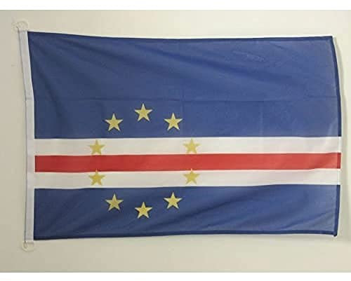 AZ FLAG - Drapeau Cap Vert - 45x30 cm - Pavillon Nautique Cap-Verdien Spécial Bateau Et Extérieur En Maille Bloquée Avec Anneaux Plastiques Intégrés - 30g