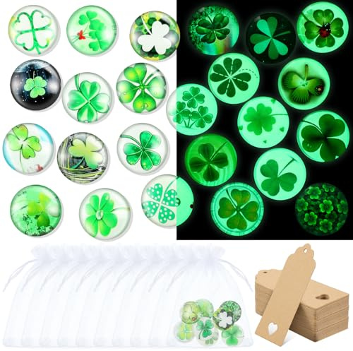 BBTO 24 Sets Dunkeln Leuchtende Vierblättriges Kleeblatt Bunte Glassteine 25 mm Durchmesser Glücksklee Glassteine Gemischte Farbe Glückssteine Glücksbringer mit Organzasäckchen und Geschenkanhänger