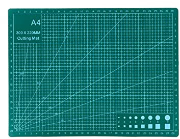 Innoteck A4 Self-Healing Cutting Mats - Double-Sided Non-Slip Surface - Self-Healing Quality - Cutting mat for Craft, Fabric, Quilting, Sewing, Scrapbooking - Printed Grid Lines - Green