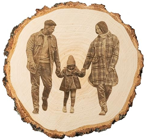 Personlig trädskiva med gravyr, fotopresent träskiva (26 cm) – lasergraverad träbild – träplatta med stativ ingår – present till årsdag, födelsedag, bröllop [159]