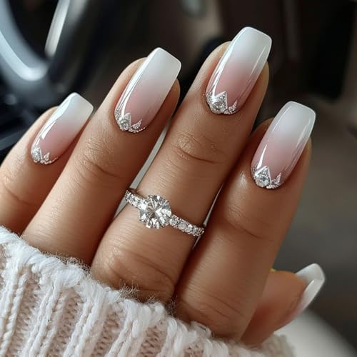 Aribliseza Press On Nails, 24 pezzi di unghie finte Ombre & unghie finte quadrate French, con design glitterati, unghie adesive lucide riutilizzabili con tabs adesive per donne, kit manicure