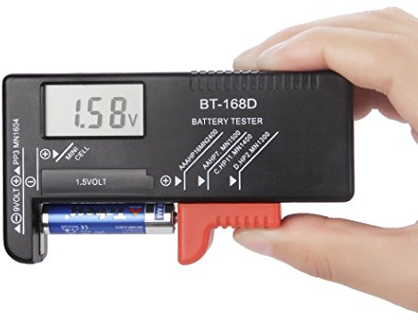 DIGITALKEY Testeur pour piles avec écran numérique de 1,5 à 9 V - pour piles AA AAA C D et bouton, normales et rechargeables et beaucoup d'autres