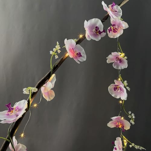 Künstliche Orchideengirlande mit 20 LEDs Lichterkette Batteriebetrieben 2 m Schmetterlingsorchideenranke Künstliche Blumengirlande Lichterkette für Schlafzimmer,Tischdekoration (Lila Weiß Orchidee)