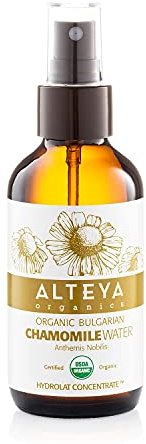 Alteya Ekologisk kamomillvattenspray 240 ml glasflaska – USDA-certifierad ekologisk blommig vattenånga-destillerad från färsk anthemis nobilisblommor – återfuktande, lugnande och lugnande