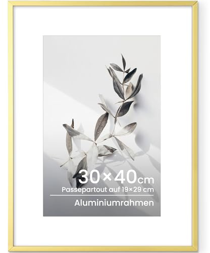 Feihorrm Bilderrahmen 30x40 Gold, Aluminium 30x40 cm Fotorahmen, Metall Rahmen Mit gehärtetem Glas, Für 30x40 cm-Fotos Poster Kunstwerke oder 19x29 cm-Fotos mit Passepartout