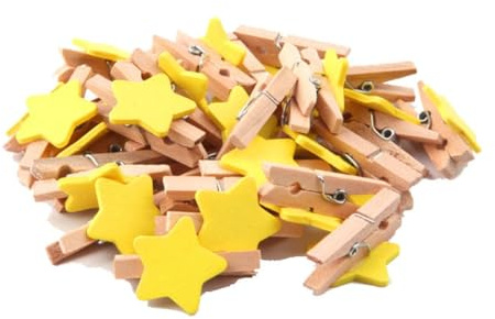 Hrlace 50 Stück Sternen Wäscheklammer Holz 3cm Mini Handwerk Clips Fotoklammern Bunt Zierklammern für DIY Basteln Weihnachten Hochzeit Party Fotohalter Deko Gelb