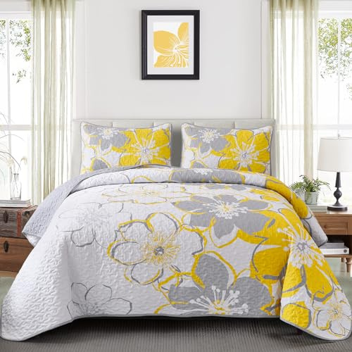Luxudecor Floral Quilt Set King Size 3 Pieces Yellow Flower Bedspread with Pillow Shams Lightweight Soft Microfiber Bed Cover for All Seasons 108x92
