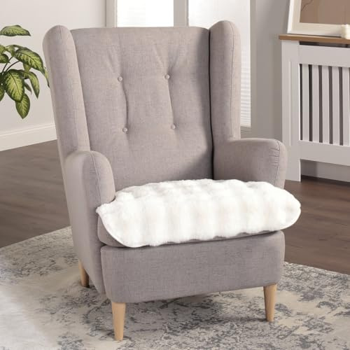 Delindo Lifestyle Sesselschoner Helsinki, kuscheliger Webpelz Sesselüberwurf, flauschig weicher Sesselbezug ohne Armlehne, weiß, 90x90 cm