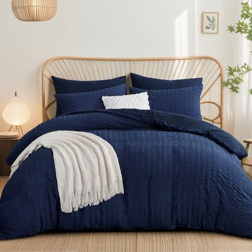 Aisbo Double Duvet Cover Set Navy Blue Seersucker Bedding Set with 2 Pillowcases, Soft Breathable Textured Puckering Bed Quilt Cover Set with Zipper (200×200cm) 3pcs