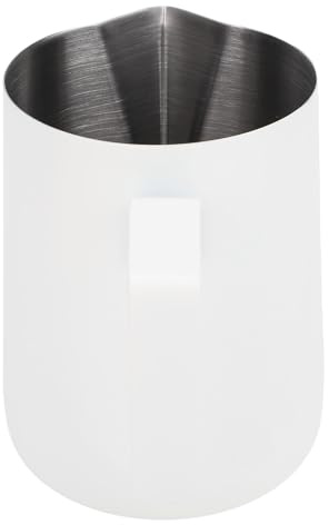 Greensen Pitcher à Lait 20oz en Acier Inoxydable pour avec échelle de Mesure pour Bar à café, Outils de Barista pour Art Latte Cappuccino (WHITE)