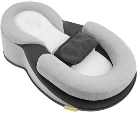 Dream Nest Babybett – Wohltuend for den Bauch: Die von Kinderärzten empfohlene 15°-Neigung lindert Koliken, schmerzhafte Blähungen und Sodbrennen und sorgt for besseren Schlaf. Sicher und bequem.