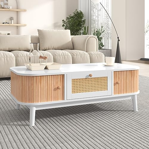 IDEASY Couchtisch, Rattan-Kaffeetisch, Schubladen mit Rattan und Schiebetüren mit Massivholzlatten, Massivholzbeine, 110x55x38,5cm