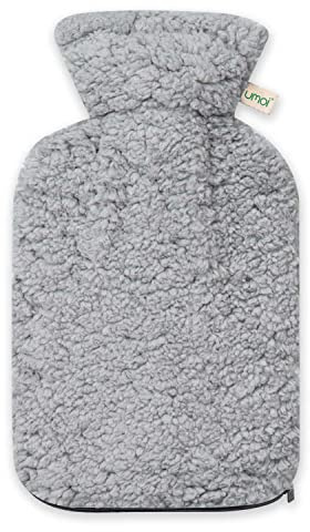 Premium varmvattenflaska 2 liter naturgummi med mysigt teddyöverdrag med extra foder och dragkedja, sängflaska, värmeflaska – BS1970:2012-certifierad (grå)