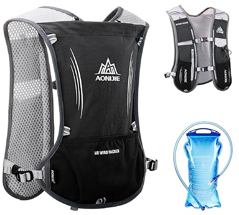 TRIWONDER 5L Ultraleichter Trinkrucksack, Trail Run Rucksack Trinkweste, Hydration Pack Fahrradrucksack für Marathon, Laufen, Camping, Wandern (Schwarz - mit 1.5L Wasserblase, Einheitsgröße)
