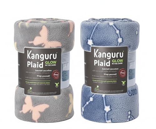 Kanguru Pigiama Party Kit – Set 2 Plaid Glow in the Dark 130x150 cm Farfalle Grigio + Costellazioni Azzurro – Plaid Pile Morbido Fluorescente per Feste Amiche Decorazioni – Idea Regalo