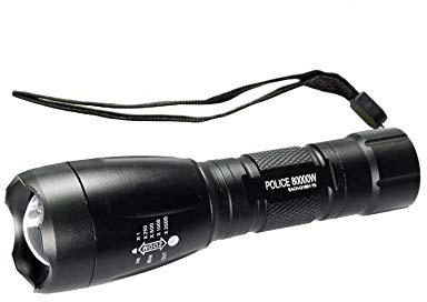 Vetrineinrete® Torcia led ricaricabile tattica ad alta potenza con zoom attacco fucile pila militare per caccia campeggio ciclismo softair pesca 1831 G12