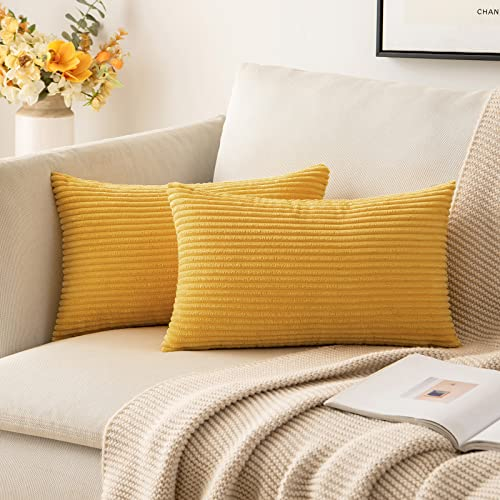 MIULEE Cojines de Sofá Funda de Cojines de Corduroy Súper Suave Cojin de Pana a Rayas Decoración Moderna para Silla Cama Sala de Estar Salón Dormitorio 30x50 cm 2 Piezas Amarillo