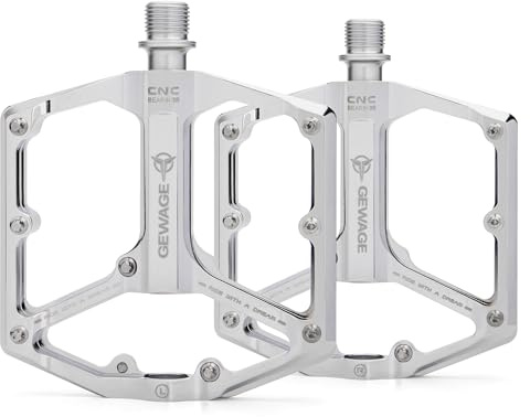 GEWAGE MTB & Landsväg Cykelpedaler – 3 Lager Plattformpedaler – CNC-frästa 9/16” Flat Pedals med Utbytbara Anti-Slip-Piggar (Bright Silver)