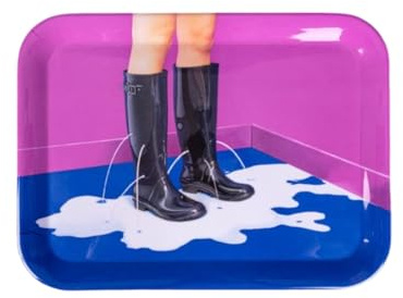 VASSOIO SELETTI IN MELAMINA 32X43,5 MILKY BOOTS ART 19036 | Vassoio in Melamina TOILETPAPER – Design Originale e Funzionale | Stile Pop ContemporaneoIl vassoio in melamina della collez