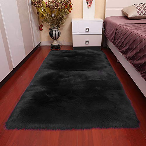 Lsimeru Schwarz Teppich Langflor 60x90cm Klein Flauschig Kunstfell Fellimitat Nachahmung Wolle Bettvorleger Sofa Matte für Schlafzimmer Kinderzimmer Wohnzimmer