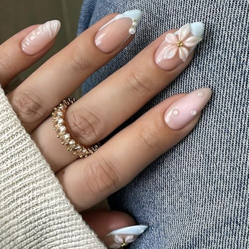 Virellay 24 Stück Press On Nägel - Blau French Tip Nägel Zum Aufkleben 3D Blumen Weiß Perlen Glitzer Fake Nails - Almond French Sommerliche Muschelnägel für Damen