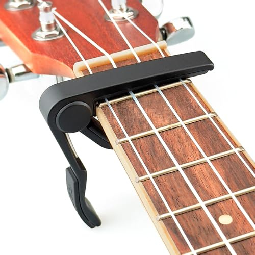 Capotasto per ukulele WINGO Pro per soprano, baritono, nero.