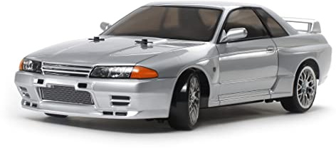 Tamiya 58651 1:10 RC Nissan Skyline GT-R R32 TT-02D - ferngesteuertes Auto, Fahrzeug, Modellbau, Bausatz zum Zusammenbauen, Hobby, Basteln, Mehrfarbig