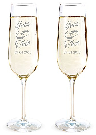AMAVEL Set de 2 Flûtes à Champagne avec 2 Anneaux, Personnalisées avec 2 Prénoms et 1 Date, Volume 0,2 L