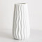 Vase Blanc en Céramique 25 cm, Vase Design Côtelé Élégant, Style Moderne Simple, Idéal pour Fleurs Fraîches et Séchées, Décoration de Table, Maison, Bureau, Mariage