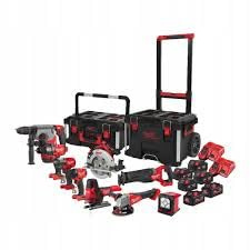 Milwaukee M18FPP9A-555T Akkuwerkzeug Set inkl. 12-tlg. Schlagnuss- & Säbelsägeblatt-Set