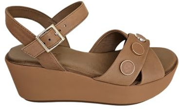 Inuovo - Coconut-Sandale mit farblich abgestimmten Nieten, Leder, 38 EU