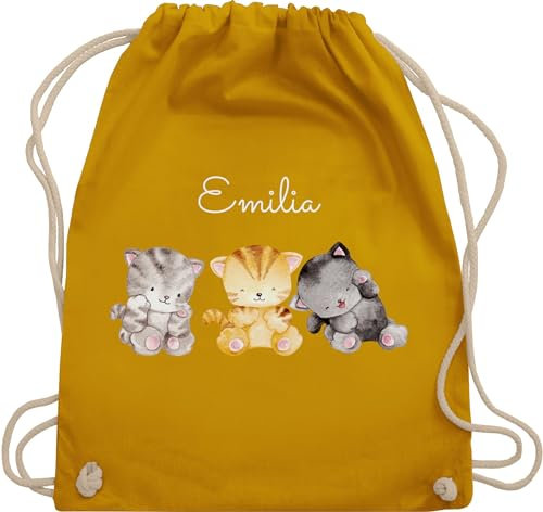 Turnbeutel Rucksack - Katze - Süße drei Katzen mit Name Katzenmotiv - Unisize - Senfgelb - stoffbeutel kindergarten cat katzenmotiven beutel tasche cats personalisierbar katzenliebhaberin
