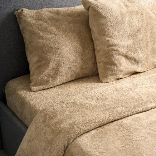Bravich Teddy Fleece Duvet Set With Two Pillow Covers - Beige. Super Soft Teddy Bear Bedding For King Size Bed, Fluffy Duvet Cover Sets For Winter. Kingsize Duvet Cover Sets, 230 X 200cm.