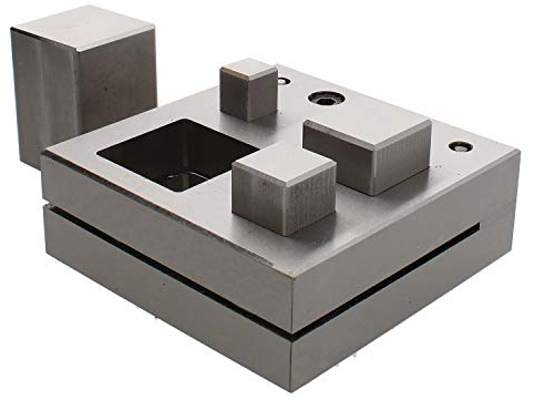 The Beadsmith Jumbo-Scheibenschneider-Set mit 4 Stanzern und Schneideisen Werkzeug zum Schneiden von präzisen Quadraten von: 25/64-1-1/16 Zoll mit einem weichen Metallblech bis 20 Gauge und dünner
