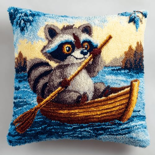 XDEGHUANGSS Kit Créatif Coussins et Tapis au Crochet Avec Motif Pré Imprimé,Kit Coussin Au Point Noué,Loquet Crochet Complet Housse De Coussin,Fait Main,43x43cm(Raton laveur qui rame)