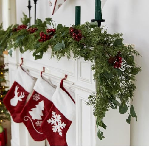 Anna's Whimsy Weihnachtskranz, Künstliche Girlande, Winterlicher Roter Beerenkranz, Künstliche Eukalyptus Kränze Für Innen- Und Außendekoration Bei Winterfesten (192 cm)